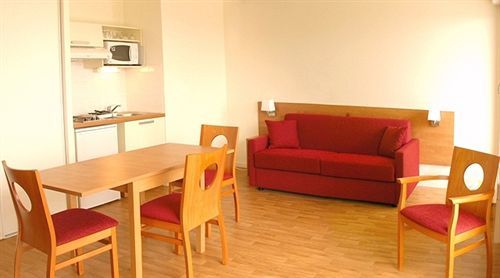 Sejours & Affaires Rennes Villa Camilla Exteriér fotografie